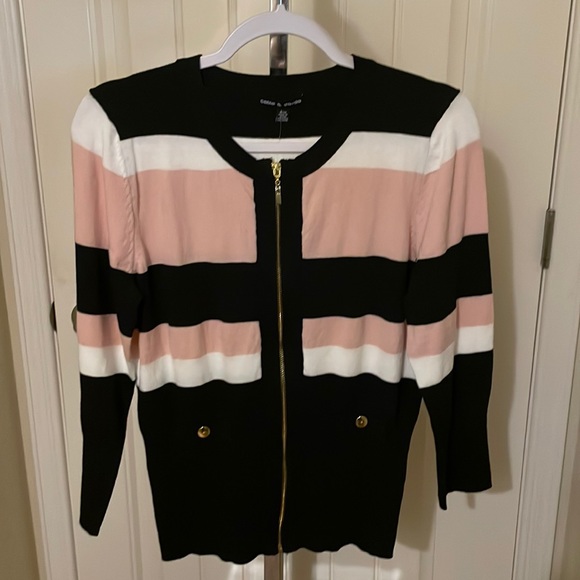 Cable & Gauge Tops - 🇺🇸 3 for$13  Must bundle 3 🇺🇸 items for discount.